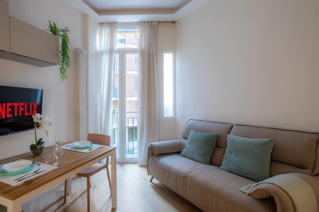 Duomo-Fiera Mi Master Suite Design Wifi+Netflix Milan Bagian luar foto